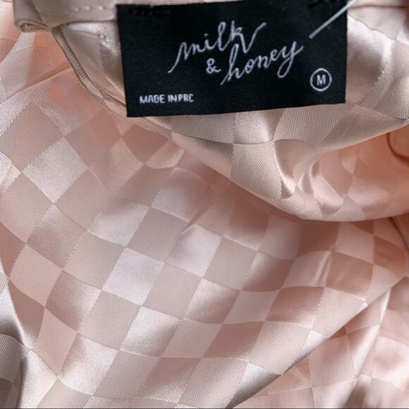 Milk & Honey Satin Blush Checkered Wrap Top Size Medium - Picture 3 of 4